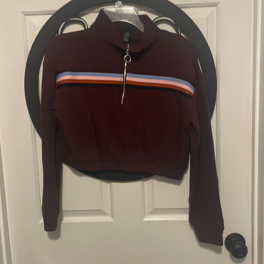 Cropped hoodie